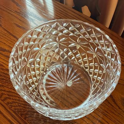 Sale Photo Thumbnail #554: Vintage Avitra Hand Cut 24% Lead Crystal Bowl