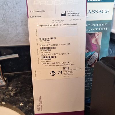 Sale Photo Thumbnail #846: ProCare QuickFit Wrist II Brace (Right)