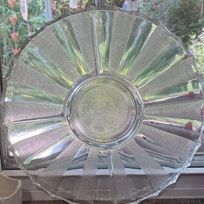 Sale Photo Thumbnail #719: Jeannette Dewdrop Pattern Divided Serving Tray