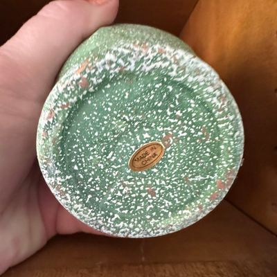 Sale Photo Thumbnail #934: Vintage Speckled Green Chinoiserie Floral Bud Vase