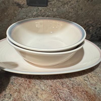 Sale Photo Thumbnail #745: Pfaltzgraff Aura Pink Serving Set
