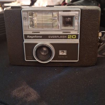 Sale Photo Thumbnail #669: Keystone Everflash 20 Camera