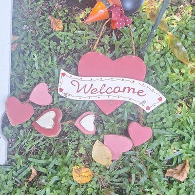 Sale Photo Thumbnail #922: Wooden Heart Shaped Welcome Sign with Hanging Hearts