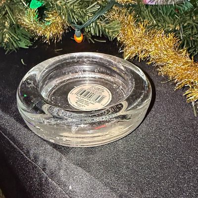 Sale Photo Thumbnail #1003: Indiana Glass Crystal Clear Heavy Flat Pillar Holder #6753