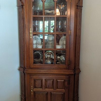 Sale Photo Thumbnail #31: Traditional Oak Corner Curio Cabinet