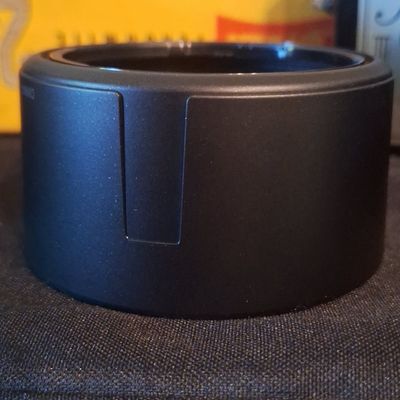 Sale Photo Thumbnail #963: Quantaray Bayonet Lens Hood for Tamron 90mm f/2.8 Di VC USD macro 62mm