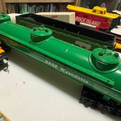 Sale Photo Thumbnail #217: Lionel O Gauge BASF Wyandotte Tank Car