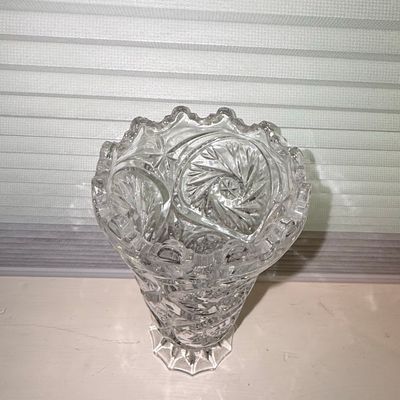 Sale Photo Thumbnail #132: American Brilliant Period Cut Glass Vase with Pinwheel and Hobstar Patterns