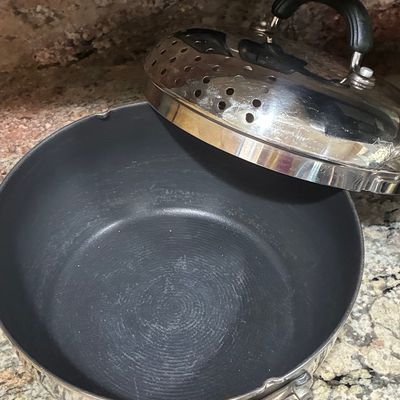 Sale Photo Thumbnail #152: Circulon Total Ti Hi-Low Steel 3-Quart Straining Saucepan
