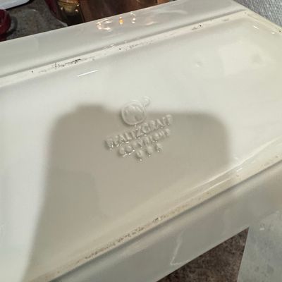 Sale Photo Thumbnail #334: Pfaltzgraff Yorktowne Bread Tray with "A Joyous Heart" Inscription