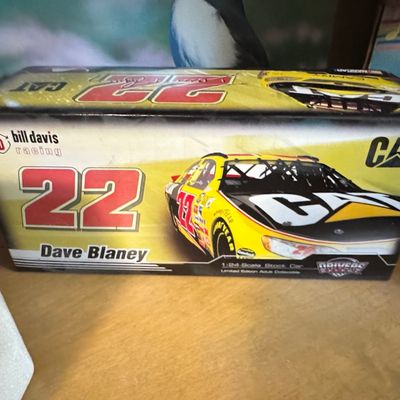 Sale Photo Thumbnail #615: Action Racing 1:24 Scale Ward Burton #22 CAT Dodge Intrepid