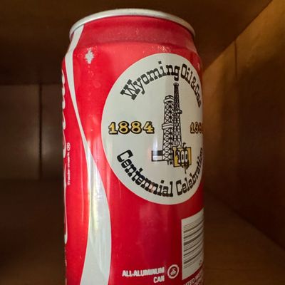 Sale Photo Thumbnail #983: 1984 Wyoming Oil & Gas Centennial Coca-Cola Can