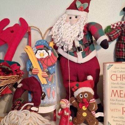 Sale Photo Thumbnail #679: Vintage Christmas Decorative Shelf Assortment with Santa Figures and Penguin Ornament