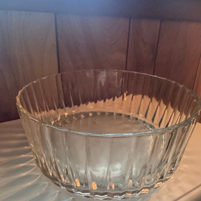 Sale Photo Thumbnail #638: Vintage Pressed Glass Serving Bowl - Anchor Hocking Queen Mary Clear