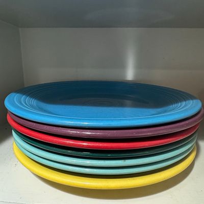 Sale Photo Thumbnail #88: Homer Laughlin Fiesta Dinner Plates