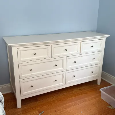 SANIBEL WHITE SEVEN DRAWER DOUBLE DRESSER
The dresser features a white painted finish with seven drawers arranged in a three-over-four...