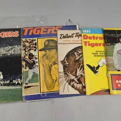 Sale Photo Thumbnail #274