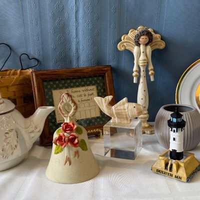 Sale Photo Thumbnail #216: .
