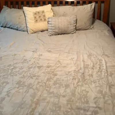 King Size Platform Bed With Nightstand (Bedding Included)