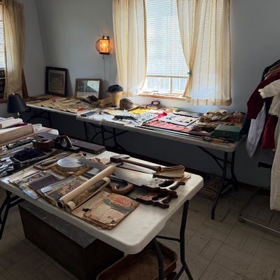 Sale Photo Thumbnail #537