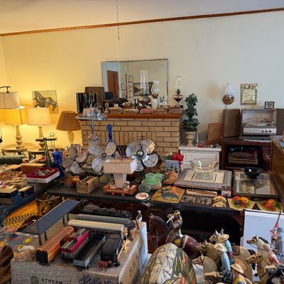 Sale Photo Thumbnail #656