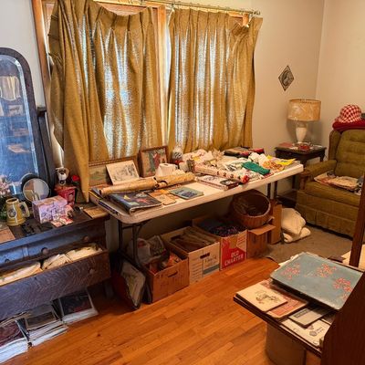 Sale Photo Thumbnail #297