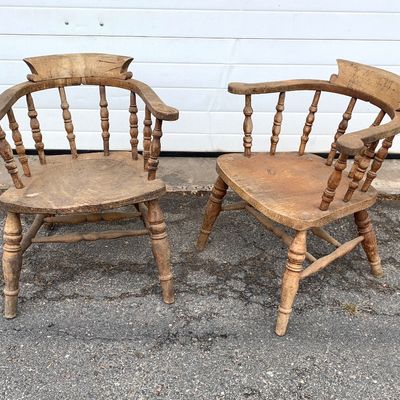 Pr. antique English Windsor chairs branded J. Elliot & Son