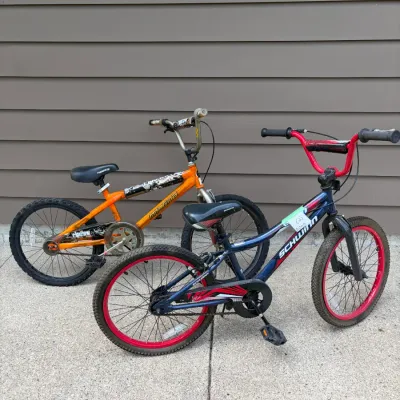 Sale Photo Thumbnail #384: 2 Kids bikes, both need tubes