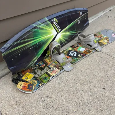 Sale Photo Thumbnail #392: Wakeboard and snowboard