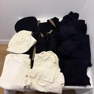 Sale Photo Thumbnail #182: 3 hats, 6 jackets and 1 white bottom
