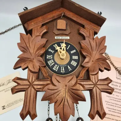 Seth Thomas Pinecone Weight hanging Cuckoo Clock