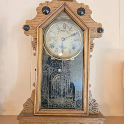 Ansonia Clock Company Oak Gingerbread Parlor Mantel Clock with Stenciled Glass Door