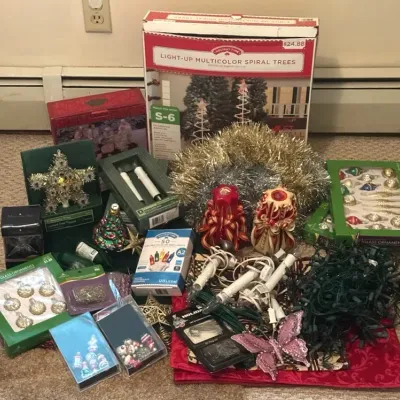 Christmas Decor Lot