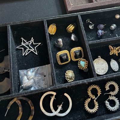 Sale Photo Thumbnail #51