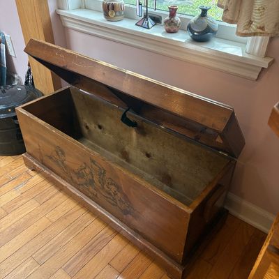 Estate sale photo