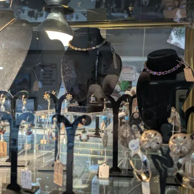 Sale Photo Thumbnail #166