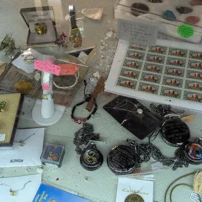 Sale Photo Thumbnail #373