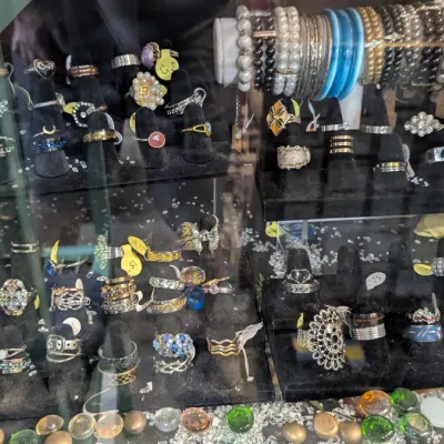 Sale Photo Thumbnail #106