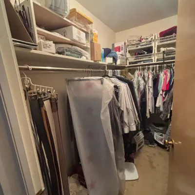 Sale Photo Thumbnail #47