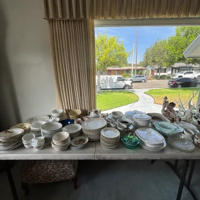 Estate sale photo