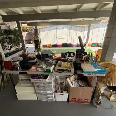 Estate sale photo