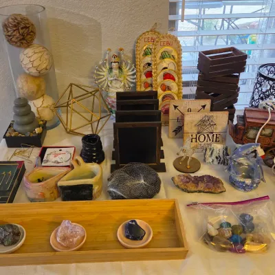 Sale Photo Thumbnail #147