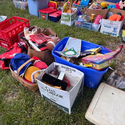 Estate sale photo