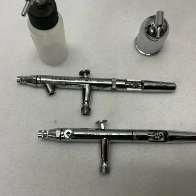 Iwata Eclipse Airbrushes