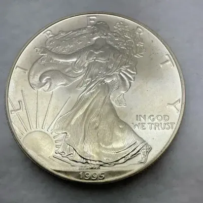 Walking Lady Liberty Silver One Dollar 1995