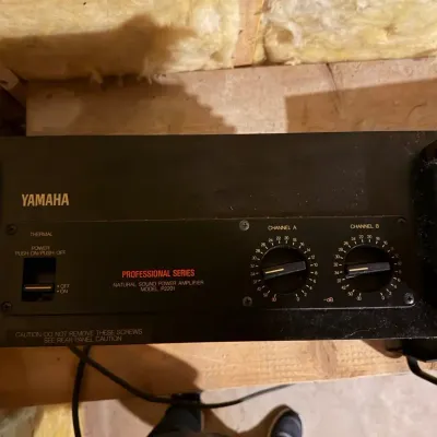 Vintage Yamaha P2201 Professional Series Natural Sound Power Amplifier