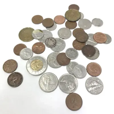Mystery! Collection Of Canadian Currency - Coins