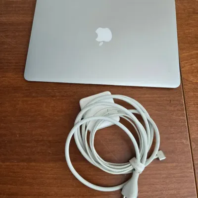 MacBook Air, 2017 