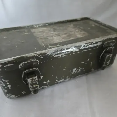 US Military Korean/Vietnam War First Aid Vehicle Kit. 