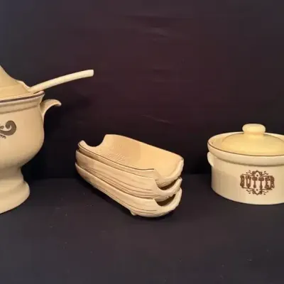 Pfaltzgraff Soup Tureen Set & Corn Dishes